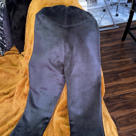 Alexander Wang Sculpted Fitted Velour Flare Leg Pant in Black - Picture 10 of 12